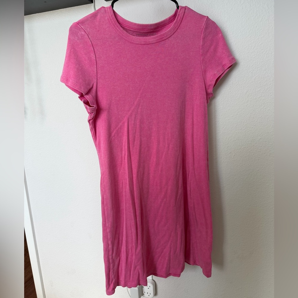 American Eagle Outfitters Hot Pink T-shirt Dress🩷
